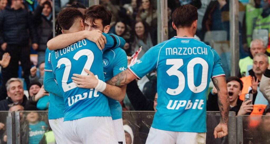 Verso Cagliari-Napoli: Calzona vuole debuttare in A con una vittoria, titolari Osimhen e Piotr
