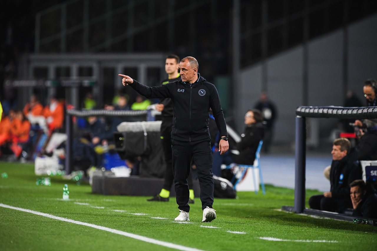 Il Napoli guarda al futuro: l’integralismo di Calzona chiave vincente o film già visto?