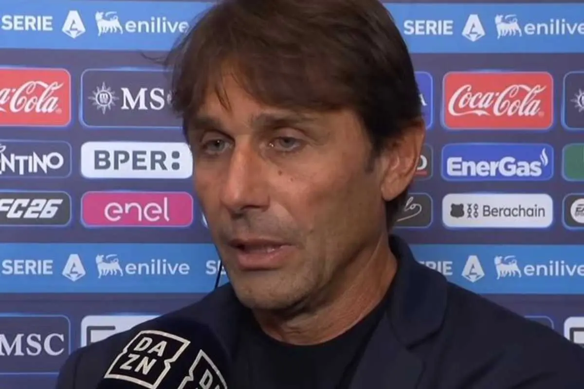 I media nazionali hanno già messo Conte sulla panchina dell’Italia e fanno il totoallenatore per la panchina del Napoli. Almeno ci fate finire il campionato?