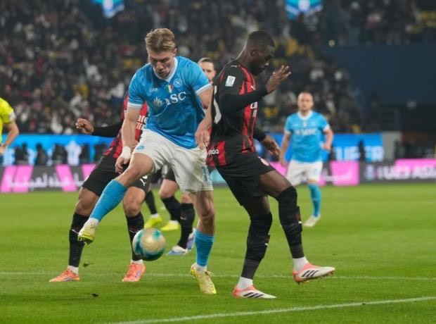 Napoli da battaglia e da finale: Milan ko, Conte centra l’obiettivo