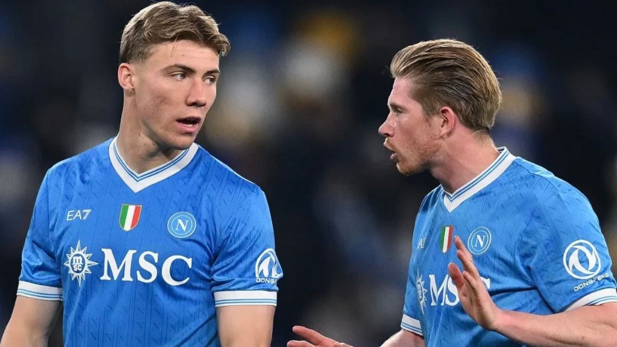 Le pagelle di Cagliari-Napoli: McTominay letale, Gilmour spaesato