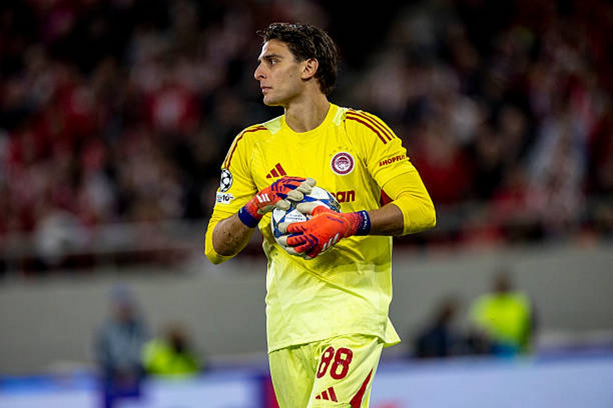 Napoli, colpo greco tra i pali: Tzolakis per il futuro azzurro